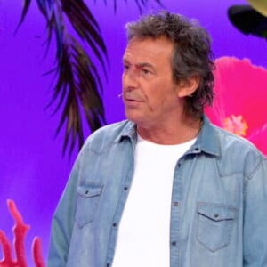 Jean-Luc Reichmann et sous le choc, et l'émission est entachée : la production se voit reprocher le fait de ne pas avoir vérifié le passé judiciaire du champion.