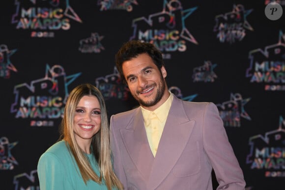 Amir et sa femme Lital au photocall de la 24ème édition des "NRJ Music Awards (NMA)" au Palais des Festivals à Cannes le 18 novembre 2022. © Rahid Bellak / Bestimage 