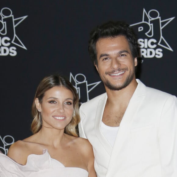 Il s'est récemment lancé dans une nouvelle carrière de comédien en parallèle de la musique
Amir Haddad et sa femme Lital - 19ème édition des NRJ Music Awards à Cannes le 4 novembre 2017. © Christophe Aubert via Bestimage 
