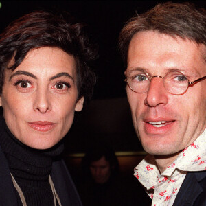 © Nicolas Khayat/ABACA. Paris-France, 12/03/2001. Eric Bergere Ready-to-Wear Autumn-Winter 2001-2002 fashion show : Ines de la Fressange & Lambert Wilson