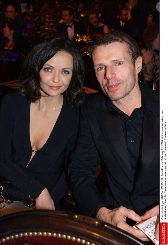 © Arnal-Nebinger/ABACA... Paris-France, 21 février 2004. L'acteur Lambert Wilson et une amie assistent à la 29ème cérémonie des César qui se tient au Théâtre du Chatelet à Paris.