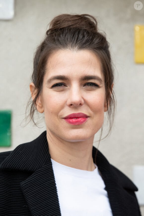 Charlotte Casiraghi assiste au défilé Chanel Cruise 2024-2025 à Marseille, France, le 02 mai 2024. Photo par Aurore Marechal/ABACAPRESS.COM