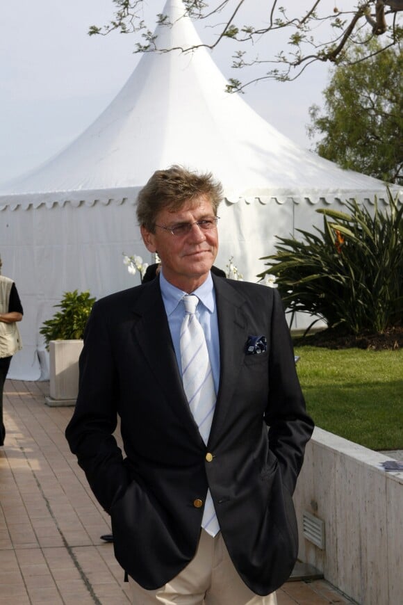 Le prince Ernst August de Hanovre au 12e Salon rêverie sur les jardins du Casino de Paris à Monaco le 9 mai 2009.