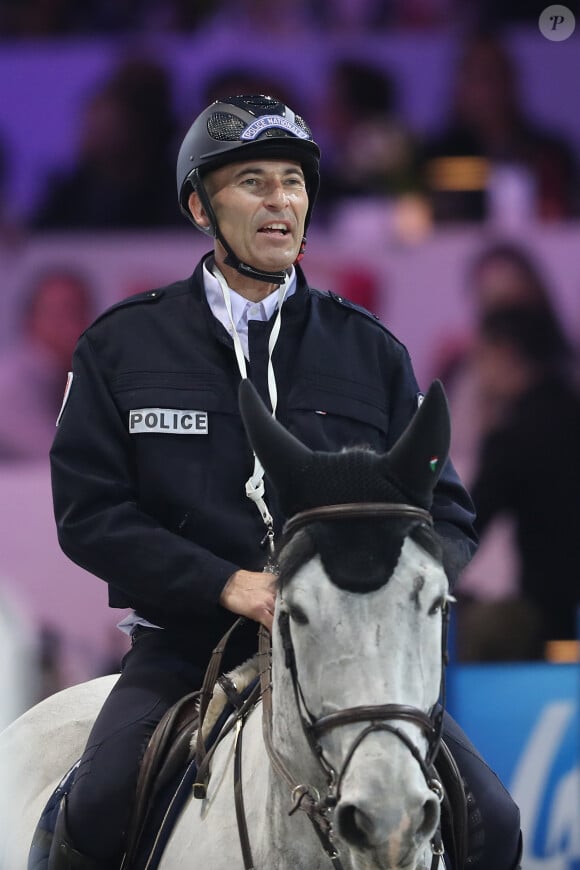 Nicolas Canteloup lors de la troisième journée du Longines Masters de Paris 2016 au parc des expositions de Villepinte le 3 décembre 2016