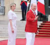 Le prince Albert II de Monaco et la princesse Charlène de Monaco - Emmanuel Macron, Président de la République Française, et la Première dame Brigitte Macron, accueillent les chefs d'Etat et de gouvernement présents à Paris pour la cérémonie d'ouverture des Jeux Olympiques de Paris 2024 (JO). © Dominique Jacovides- Pierre Perusseau /Bestimage 