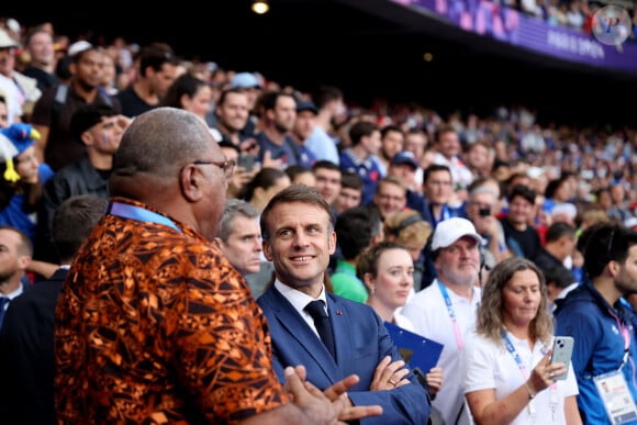 Emmanuel Macron - Les célébrités assistent à la Finale de Rugby à 7 opposant la France aux Fidji lors des Jeux Olympiques de Paris 2024 (JO) au Stade de France à Saint-Denis, Seine Saint-Denis, le 27 juillet 2024. © Jacovides-Perusseau/Bestimage 