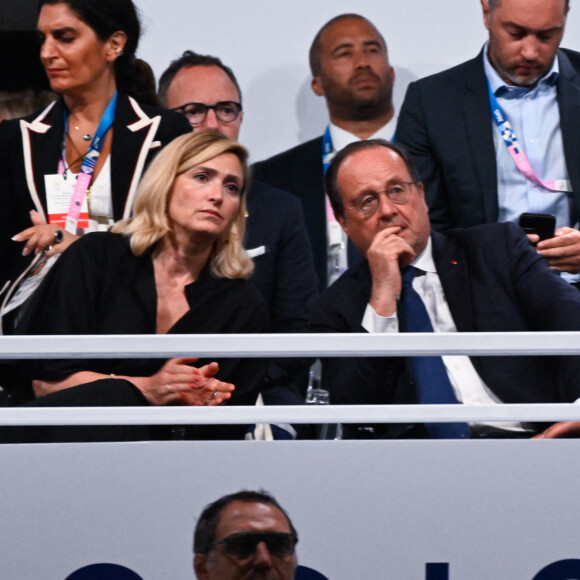 Cérémonie d'ouverture des Jeux Olympiques (JO) de Paris 2024 le 26 juillet 2024 - Francois Hollande et son épouse Julie Gayet ( Photo by federico pestellini / DPPI / Panoramic ).