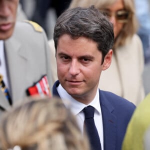 Gabriel Attal, Premier ministre, lors d'un bain de foule à la cérémonie du 144ème défilé militaire du 14 juillet, jour de la Fête Nationale, à Paris, France, le 14 juillet 2024. © Dominique Jacovides/Bestimage 