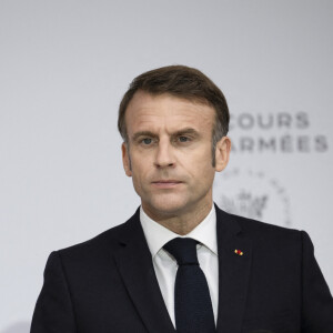 Le président de la République Emmanuel Macron lors de la réception à l'Hôtel De Brienne à Paris, en l'honneur des troupes du 14 juillet. Le 13 juillet 2024 © Eliot Blondet / Pool / Bestimage 