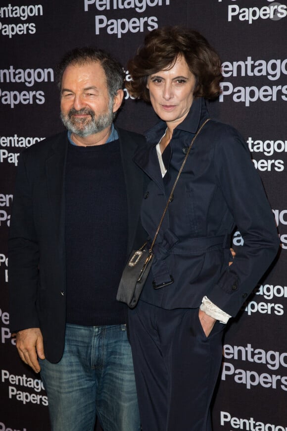 Denis Olivennes et Inès de La Fressange assistent à l'avant-première du film Pentagon Papers Paris au cinéma UGC Normandie le 14 janvier 2018 à Paris. Nasser Berzane/ABACAPRESS.COM