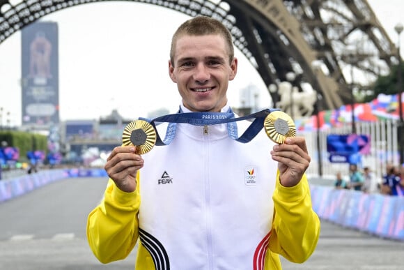 Remco Evenepoel médaillé d'or de la course en ligne aux Jeux Olympipques de Paris le 3 août 2024. Photo by ABACAPRESS.COM