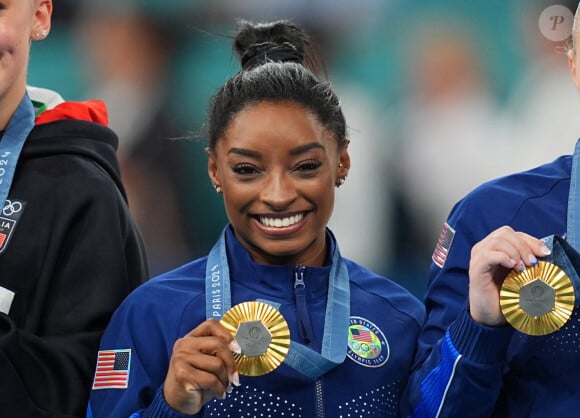 Simone Biles et ses coéquipières remportent la médaille d'or lors de la finale de gymnastique artistique féminine par équipe aux Jeux Olympiques de Paris2024 (JO), le 30 juillet 2024.