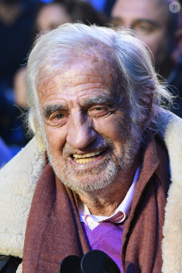Exclusif - Jean-Paul Belmondo - Backstage et cocktail lors du troisième round de "La Conquête" à la Seine Musicale à Boulogne-Billancourt, le 16 décembre 2017. Le boxeur français T. Yoka a remporté samedi soir son troisième succès chez les pros. © Rachid Bellak/Bestimage 