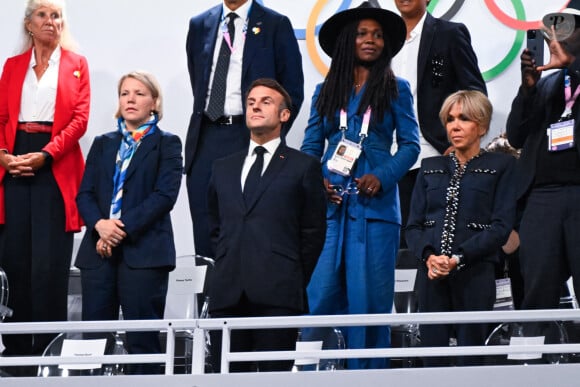 Les 7 petits-enfants d'Emmanuel et Brigitte Macron sont aussi présents et rythment leurs journées pour leur plus grand bonheur.
Emmanuel Macron et son épouse Brigitte Macron assistent à la cérémonie d'ouverture des Jeux Olympiques de 2024 le 26 juillet 2024 à Paris, France. ( Photo by federico pestellini / DPPI / Panoramic ).