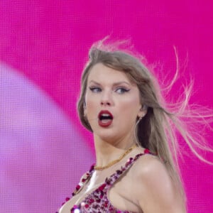 Taylor Swift lors de son concert à l'Anfield Stadium, à Liverpool, en Angleterre.