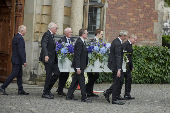 La famille royale du Danemark assiste aux funérailles de Per Thornit, ancien chef de la cour de la famille royale danoise, en l'Eglise Holmens à Copenhague, le 8 août 2024. © Dana Press / Bestimage 