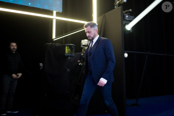 Exclusif - Olivier Minne - Backstage de l'enregistrement de l'émission "La Boîte à secrets 4" à Paris, présentée par F.Bollaert, et diffusée le 10 avril sur France 3. Le 23 janvier 2020 © Tiziano Da Silva / Bestimage