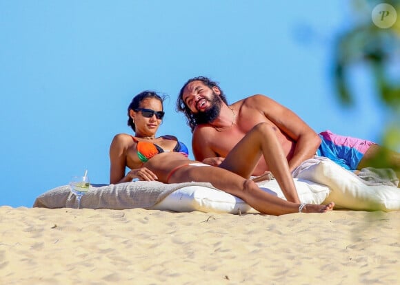 Bahia, BRESIL - EXCLUSIF - L'ancien joueur des Chicago Bulls Joakim Noah et le mannequin brésilien Laís Ribeiro ont été vus en train de prendre le soleil à Trancoso, Bahia, profitant des plages pittoresques du Brésil. Sur la photo : Joakim Noah, Laís Ribeiro