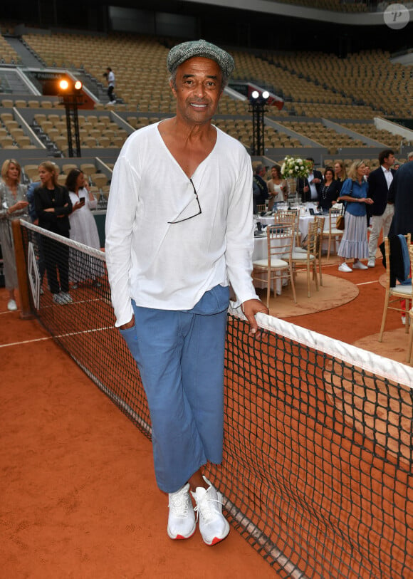 Info du 15/12/2023 - Yannick Noah nouveau capitaine de l’équipe de France de tennis-fauteuil - Yannick Noah - 2ème édition du gala "Coeur Central" au profit de Terre d'Impact fonds de dotation de la FFT et de l'association "Fête le Mur "sur le Court Central Philippe Chatrier à Roland Garros, Paris le 28 juin 2023. © Veeren/Bestimage 