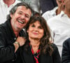 Des malfaiteurs avaient tenté d'entrer dans son domicile de Neuilly-sur-Seine avant d'être mis en fuite par le fils de la star.
Jean-Luc Reichmann et sa femme Nathalie Lecoultre en tribunes lors de la finale de rugby Top 14 opposant le Stade Toulousain Rugby (Toulouse) au Stade Rochelais (La Rochelle) au Stade de France à Saint-Denis, Seine Saint-Denis, le 17 juin 2023. Toulouse a gagné 29-26. © Matthieu Mirville/Bestimage