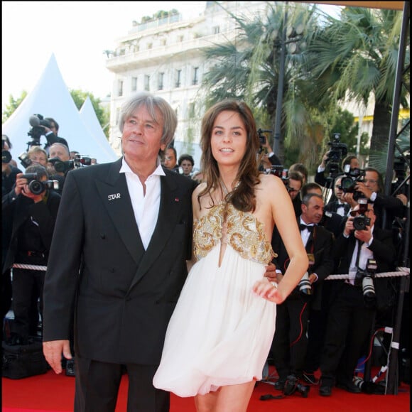 Alain Delon et sa fille Anouchka Delon au Festival de Cannes.