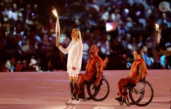 Oksana Masters lors de la cérémonie d'ouverture des jeux paralympiques Paris 2024 place de la Concorde à Paris le 28 août 2024. © Jacovides / Perusseau / Bestimage  Opening ceremony of the Paris 2024 Paralympic Games at Place de la Concorde in Paris on 28 August 2024 