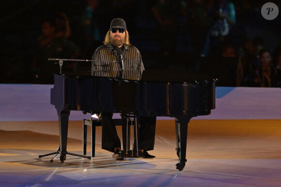 Sebastien Tellier plays the piano during the opening ceremony of the Paris 2024 Paralympic Games on August 28,2024.Photo by Firas Abdullah/ABACAPRESS.COM 