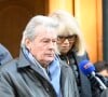 Mais l'acteur a brisé le coeur de sa moitié quand il l'a quittée pour une autre
Alain Delon et Mireille Darc - Hommage a Georges Lautner en l'eglise Saint-Roch a Paris. Le 5 decembre 2013