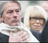 Alain Delon et Mireille Darc ont formé un couple mythique
Alain Delon et Mireille Darc - Obsèques de Georges Cravenne au cimetière du Montparnase à Paris.