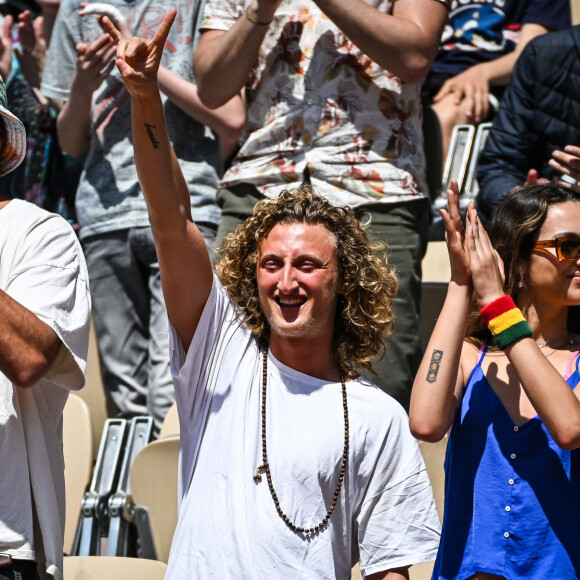 Joakim Noah, Jenaye Noah et Joalukas Noah au concert de Yannick Noah lors des internationaux de France de Tennis de Roland Garros 2023 à Paris le 27 mai 2023