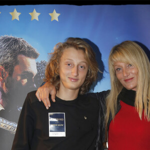 Isabelle Camus et son fils Joalukas Noah à la générale de la comédie musicale "Bodyguard, le musical" au Palais des Sports de Paris le 7 février 2018