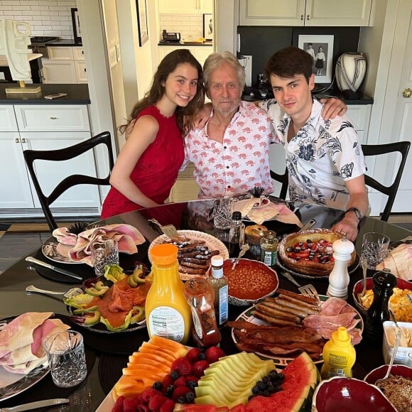 La famille Douglas, Catherine Zeta Jones, Michael et leurs enfants, Dylan et Carys