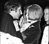 Mais ici, intéressons-nous à celle avec Gunter Sachs
Brigitte Bardot et Gunter Sachs célèbrent leur anniversaire de mariage à Paris en 1967.