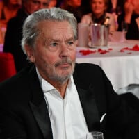 "Il avait retrouvé une sérénité et perdu trente ans " : Le dernier voyage d'Alain Delon raconté par ses proches