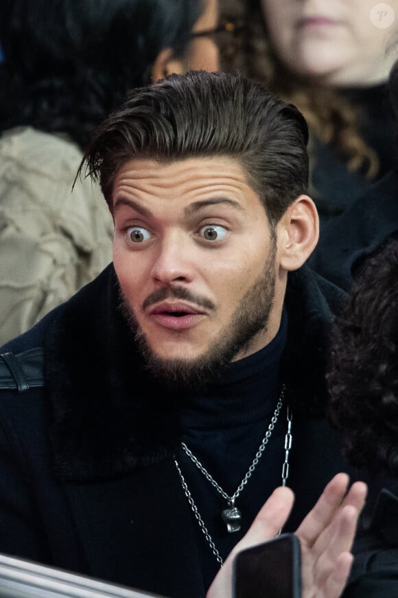 Rayane Bensetti dans les tribunes lors du match de championnat de Ligue 1 Conforama opposant le Paris Saint-Germain (PSG) aux Girondins de Bordeaux au Parc des Princes à Paris, France. Le PSG a gagné 4-3. © Cyril Moreau/Bestimage 