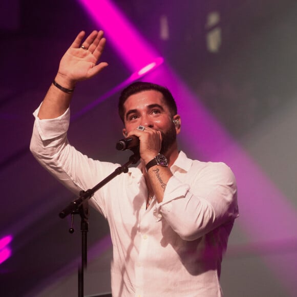 Exclusif - Kendji Girac - Célébration des 10 ans du centre commercial Beaugrenelle à Paris, France. Le 12 octobre 2023. © Christophe Clovis / Bestimage 