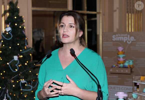 Marlène Schiappa inaugure le 1er marché de Noël durable et responsable à Paris, France. © Jonathan Rebboah/Panoramic/Bestimage