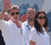 Brad Pitt et sa petite amie, Ines de Ramon viennent d'arriver à VeniseL'acteur Brad Pitt et sa petite amie, Ines de Ramon, arrivent à Venise pendant la 81e Mostra du festival du film de Venise, en Italie. Photo par MvS/Splash News/ABACAPRESS.COM