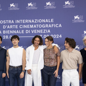 Nicolas Mathieu;Gilles Lellouche;Paul Kircher;Ludivine Sagnier;Ludovic Boukherma;Zoran Boukherma;Sayyid El Alami;Angelina Woreth;Louis Memmi;Christine Gautier  à la Mostra de Venise