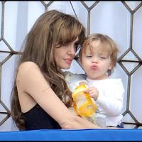 Angelina Jolie : Elle ne peut plus se séparer des jumeaux... mais est-ce Knox ou Vivienne ?
