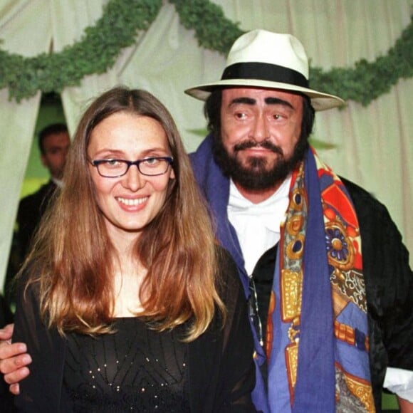 Et aujourd'hui transformée en musée par sa veuve Nicoletta ?
Nicoletta Mantovani et Luciano Pavarotti