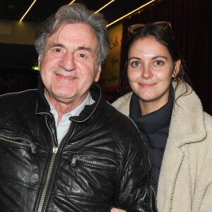 "Cela permet de se construire"
Exclusif - Daniel Auteuil et sa fille Nelly - People au concert de Dave à Bobino à Paris. © Coadic Guirec/Bestimage