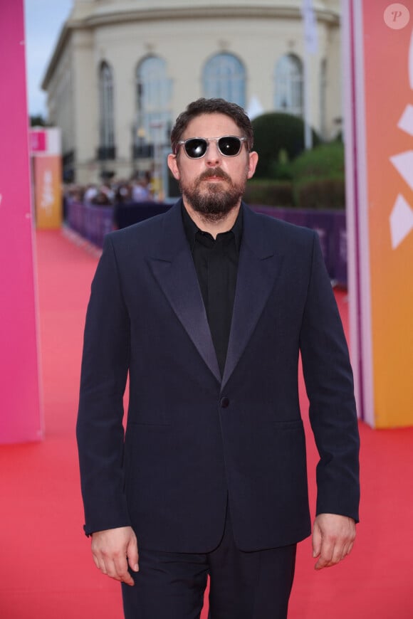 Damien Bonnard - Arrivées à la soirée d'ouverture de la 50ème édition du Festival du Cinema Américain de Deauville, France, le 6 septembre 2024. © Denis Guignebourg/BestImage 