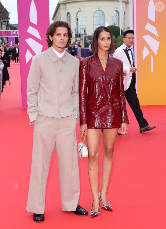 Noham Edje et Iman Perez - Arrivées à la soirée d'ouverture de la 50ème édition du Festival du Cinema Américain de Deauville, France, le 6 septembre 2024. © Denis Guignebourg/BestImage 