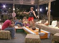 La Ferme Célébrité en Afrique : Regardez Mickaël se rapprocher de "Judas"... et cracher son venin sur Claudette !