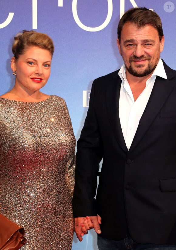 La comédienne Sophie Guillemin et son mari le comédien et président du jury Thierry Godard - Soirée d'ouverture du festival de la fiction TV de La Rochelle le 10 septembre 2024. © Patrick Bernard/Bestimage