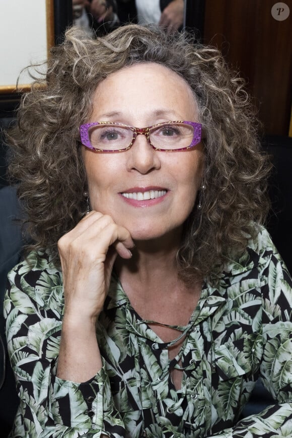 Mireille Dumas - Librairie éphémère au Fouquet's lors des remises du Prix du Livre de l'Art de Vivre Parisien, du Trophée du Bouquets et du Prix de la Mairie du 8ème - Paris le 08/06/2022 - © Jack Tribeca / Bestimage 