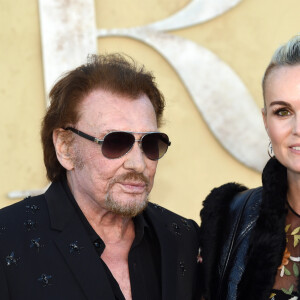 Johnny Hallyday et sa femme Laeticia à la présentation de la collection Dior croisière by Maria Grazia Chiuri à Calabasas, le 11 mai 2017. 