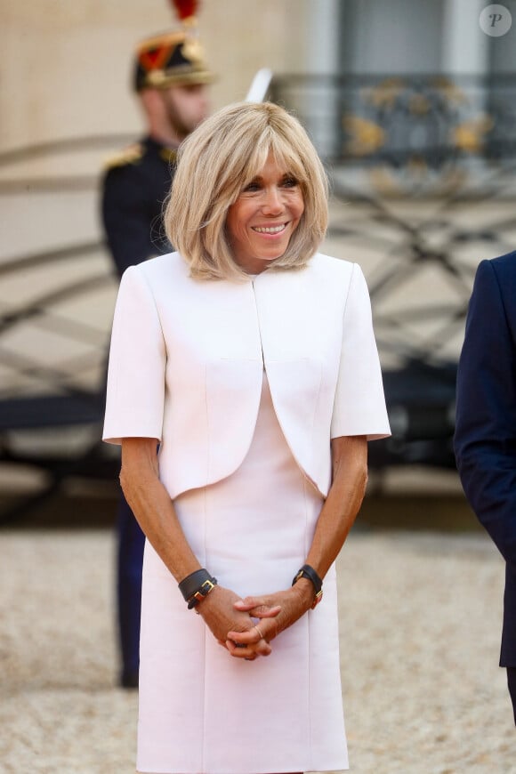 Brigitte Macron - Réception des chefs d'état, de gouvernement et d'organisation internationale en amont de la cérémonie d'ouverture des jeux paralympiques de Paris 2024 au palais de l'Elysée à Paris, France, le 28 août 2024. © Christophe Clovis / Bestimage 