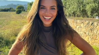 PORTRAIT Miss France 2025 : Mégane Bertaud, élue Miss Provence 2024 et soutenue par son champion de chéri